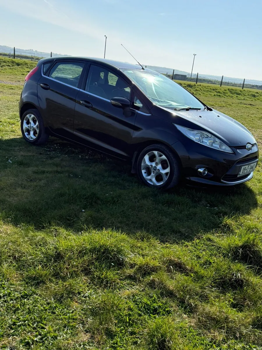 Ford Fiesta 2009 - Image 1