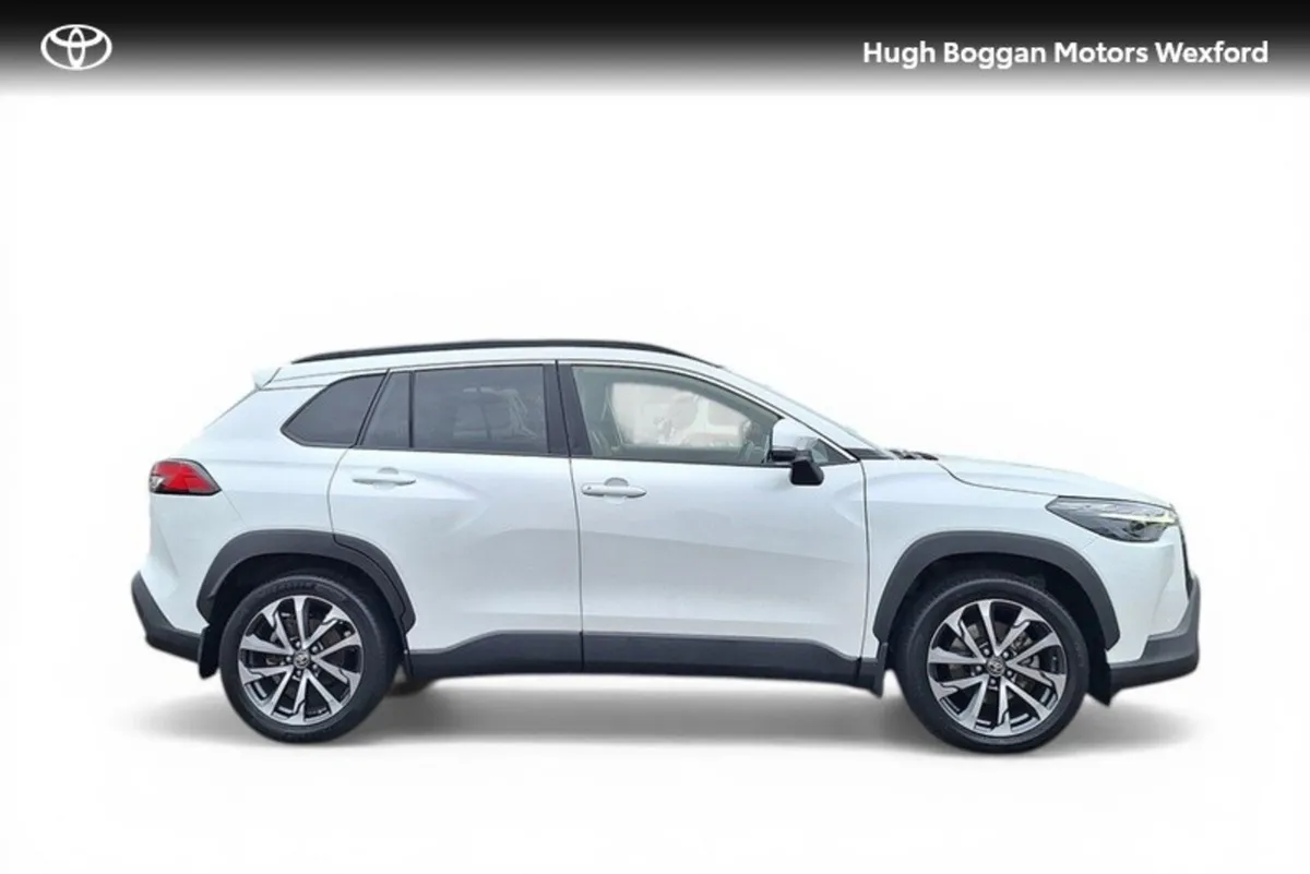 Toyota Corolla Cross CROSS SOL 1.8 4DR AUTO - Image 3