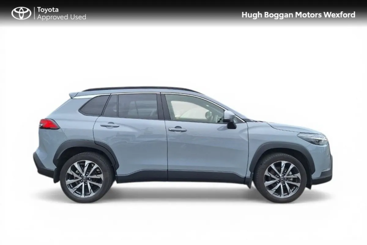 Toyota Corolla Cross 1.8 SPORT - Image 3