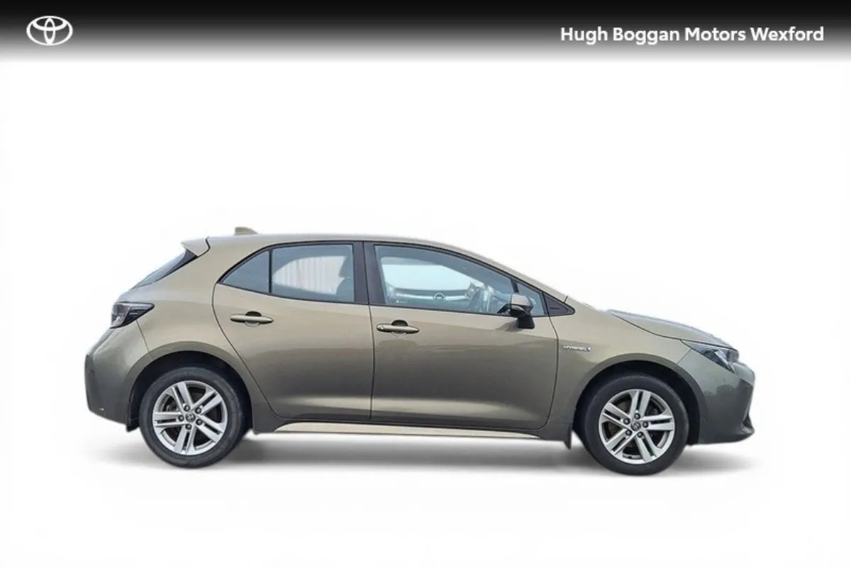 Toyota Corolla COROLLA HYBRID LUNA H/B - Image 3