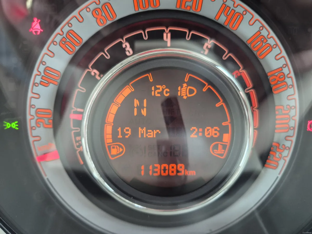 2018 FIAT 500 AUTOMATIC - Image 6