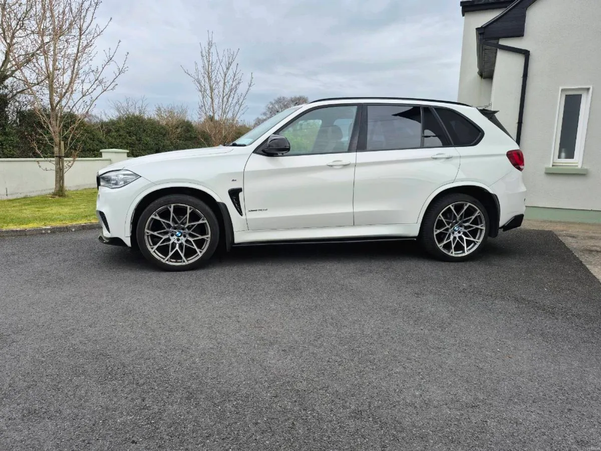 BMW X5 - Image 2