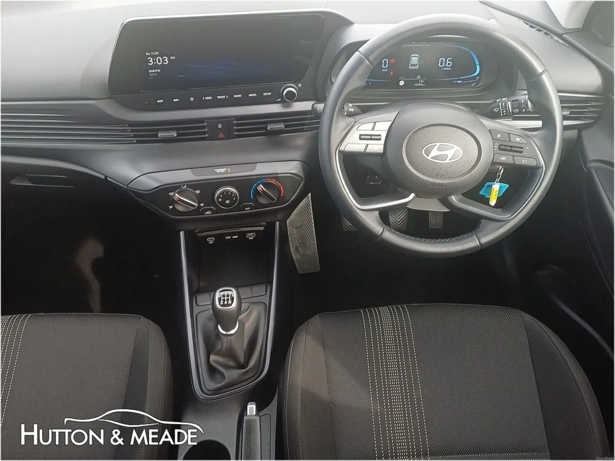 Hyundai i20 Classic 1.2 Petrol 5dr - Image 3