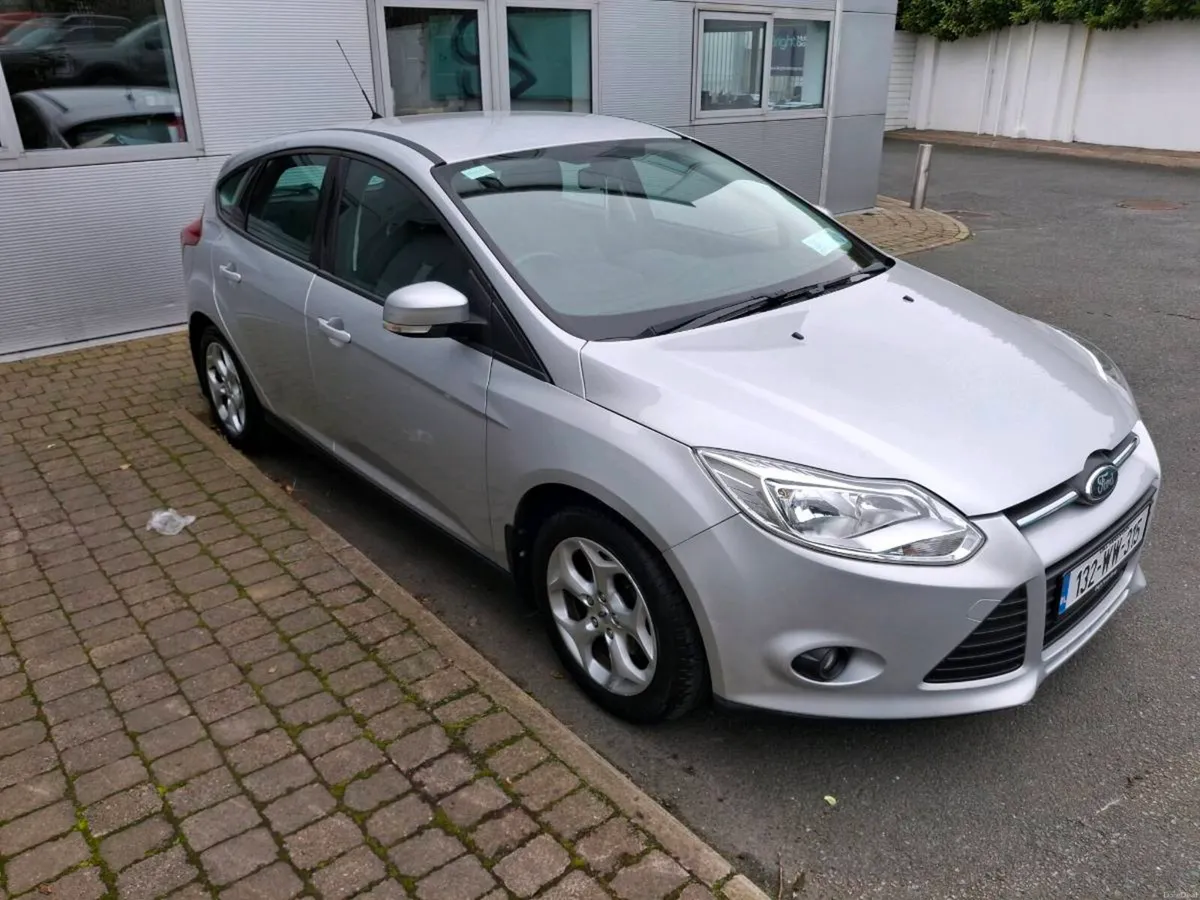 2013 ford focus petrol *only 55k kms* - Image 1