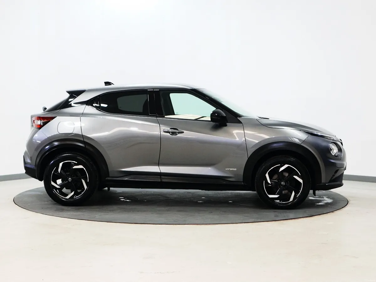 *51* 2024 Nissan Juke 1.6 SV PREMIUM - Image 3
