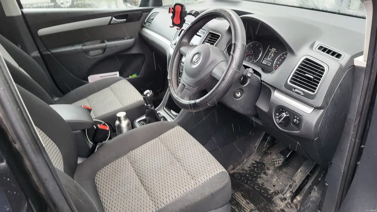 Volkswagen Sharan 2013 - Image 3