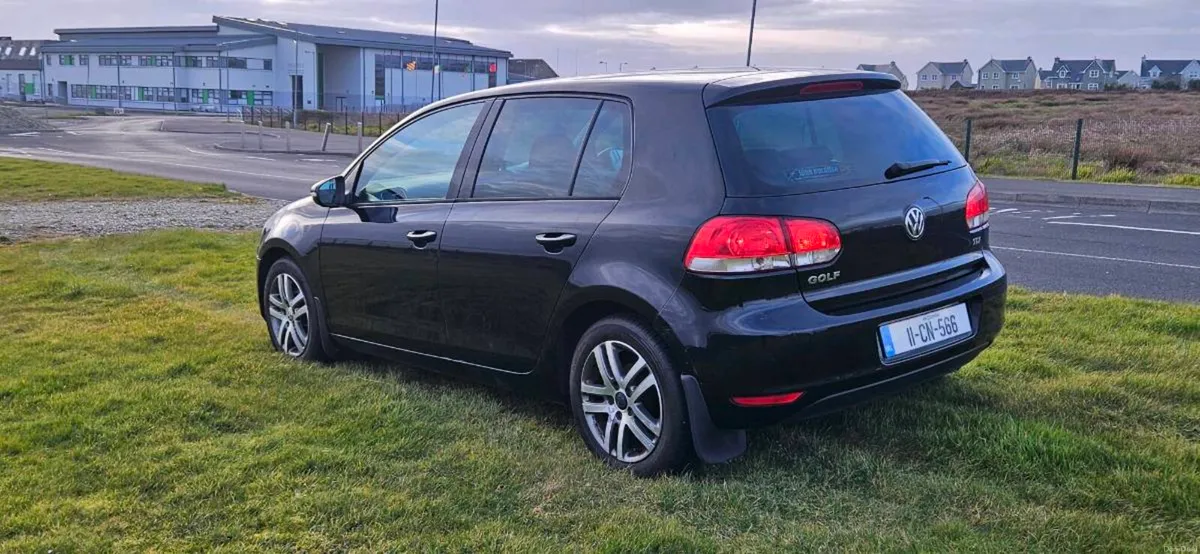 Volkswagen Golf *** New Nct 06/27 *** - Image 4
