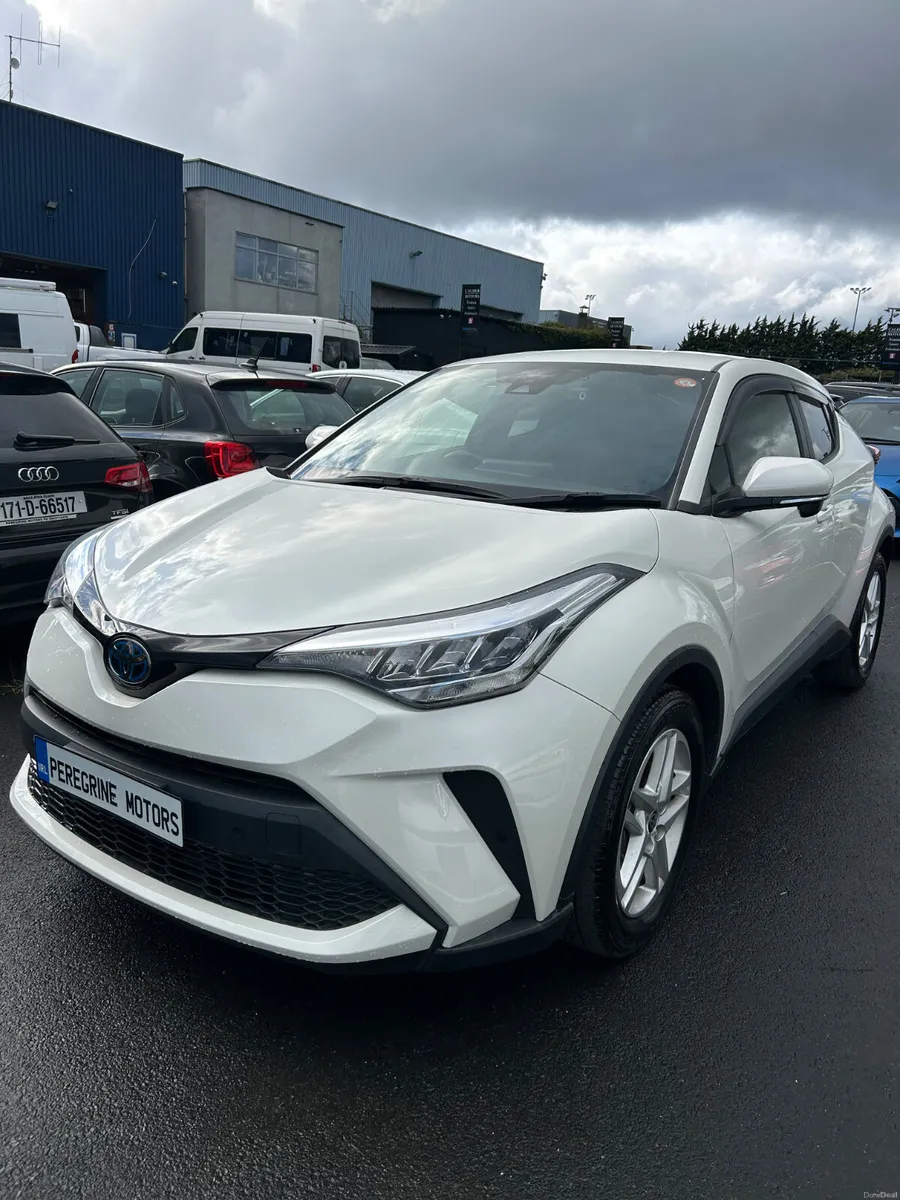 TOYOTA CHR - Image 2