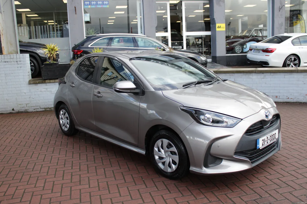 2021 TOYOTA YARIS 1.0 5DR HATCHBACK AUTO - Image 1