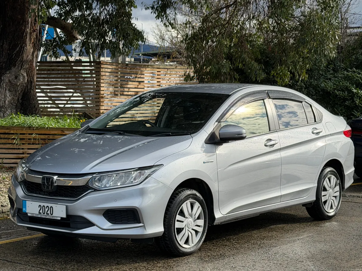 2020 Honda Grace..KEYLESS..REAR CAMERA..2 KEYS - Image 1