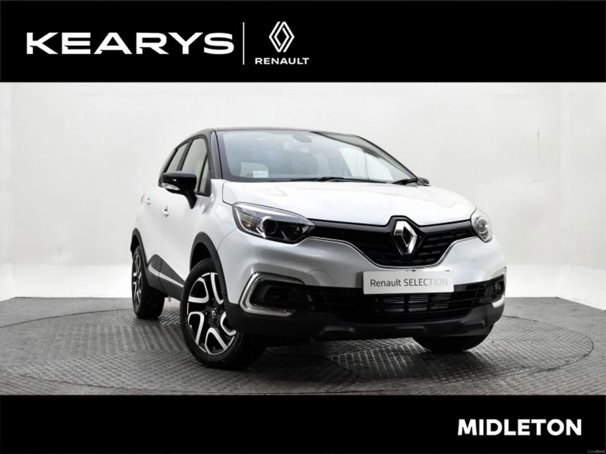 Renault Captur 0.9 TCe 90 ICONIC. Low KMs - Image 1