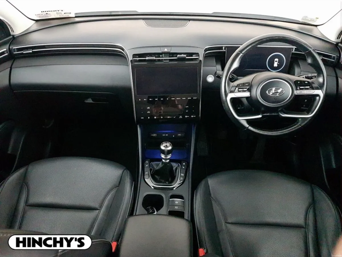 Hyundai Tucson 2WD Executive Plus - Image 2