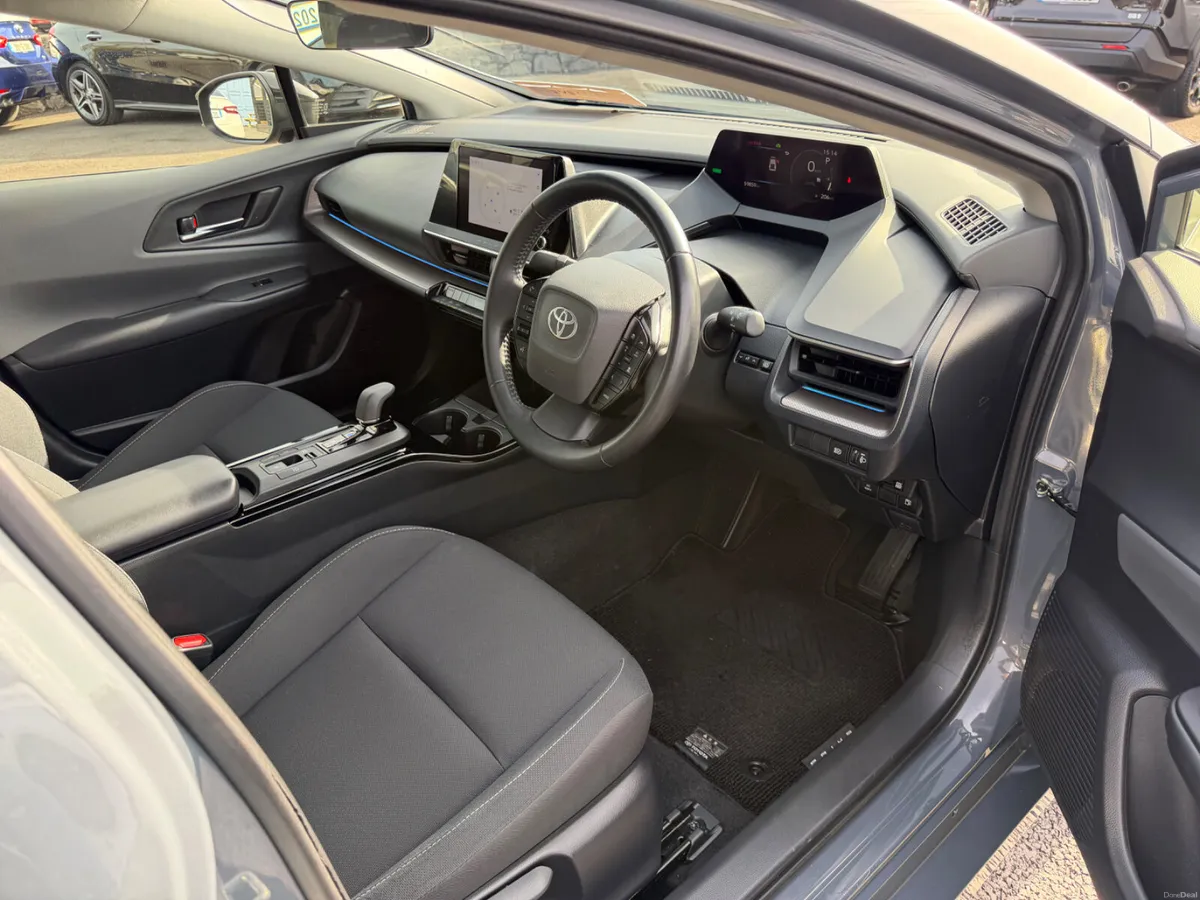 New Generation Prius - High spec - Self Charge Hyb - Image 2