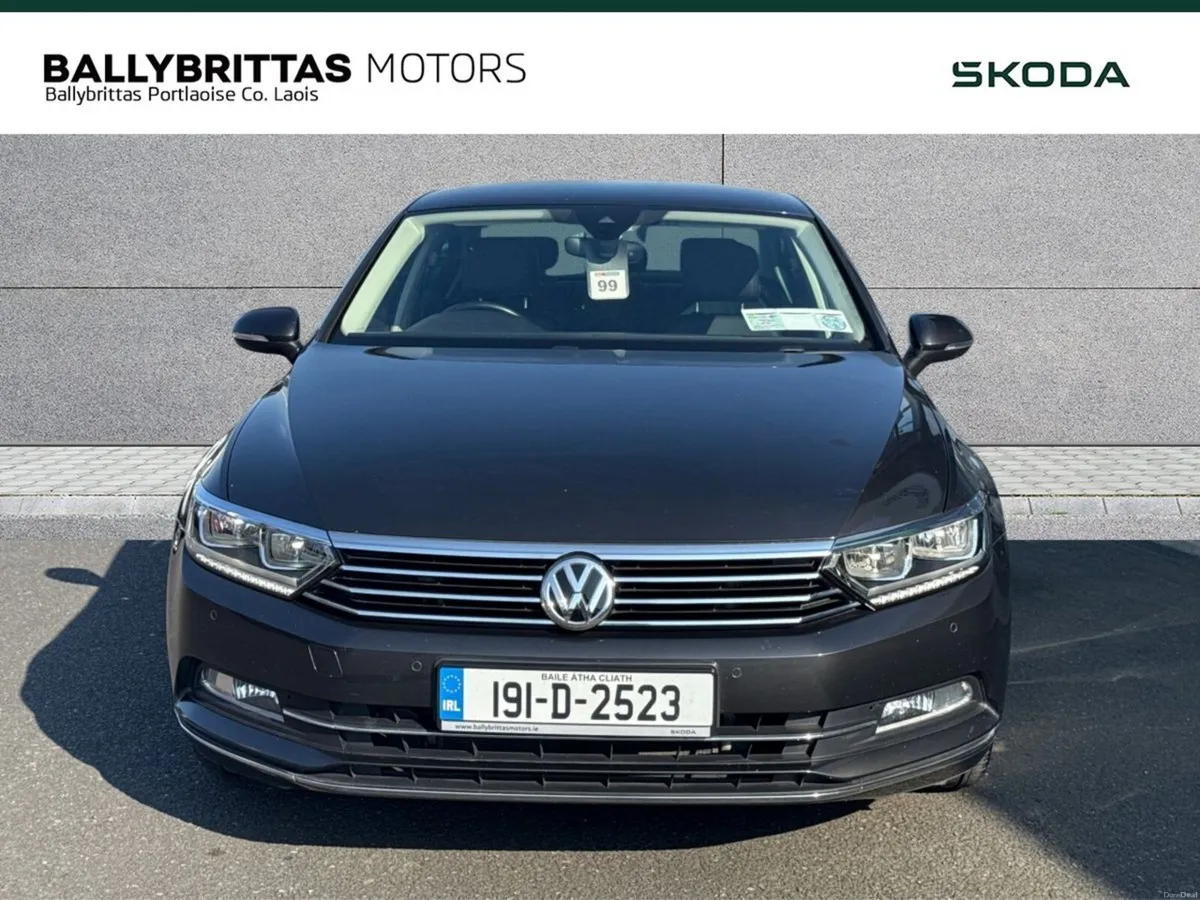 Volkswagen Passat 2.0 TDI 150HP Highline - Image 3