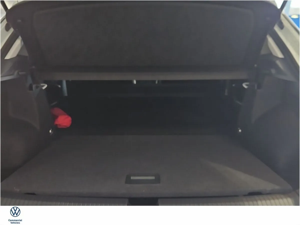 Volkswagen T-Roc Commercial, Ed 75. Limited Availa - Image 4