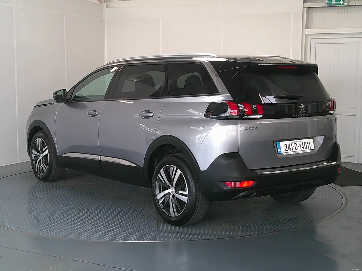 Peugeot 5008 2024 - Image 5