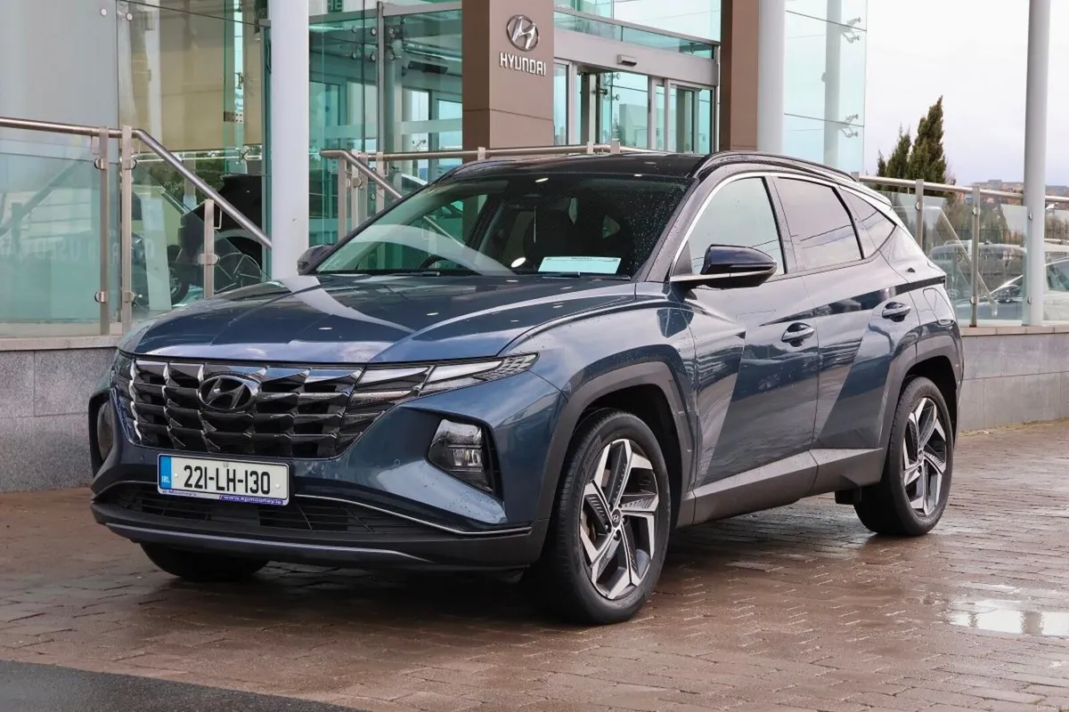 Hyundai Tucson 4WD Executive Plus Auto PHEV - Plug - Image 6