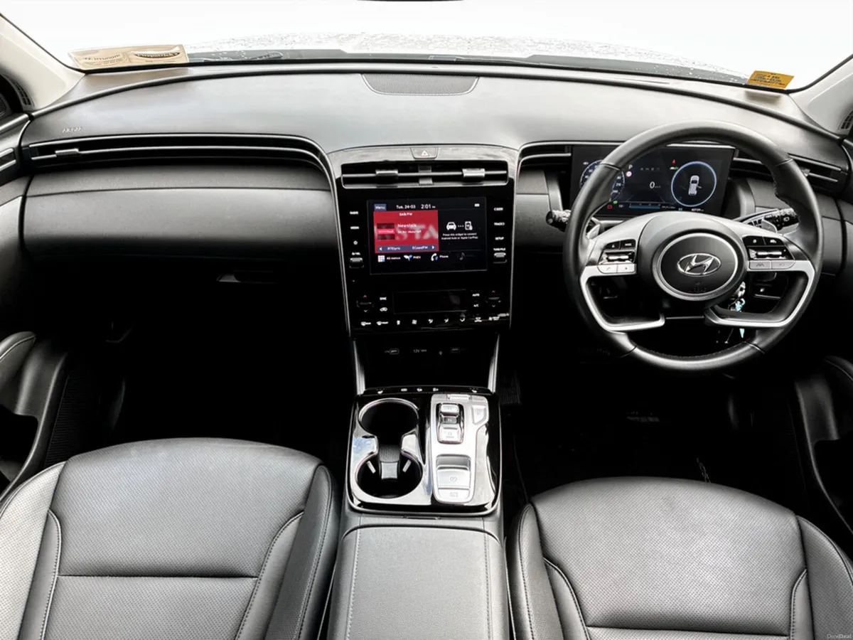 Hyundai Tucson Executive 1.6 Plug-In Hybrid - Image 6
