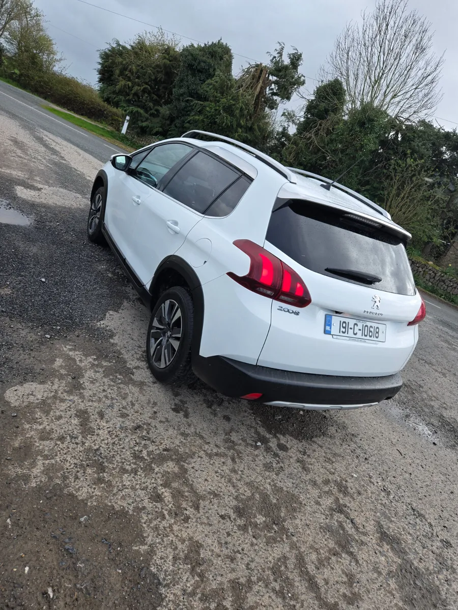 Peugeot 2008 2019 - Image 2