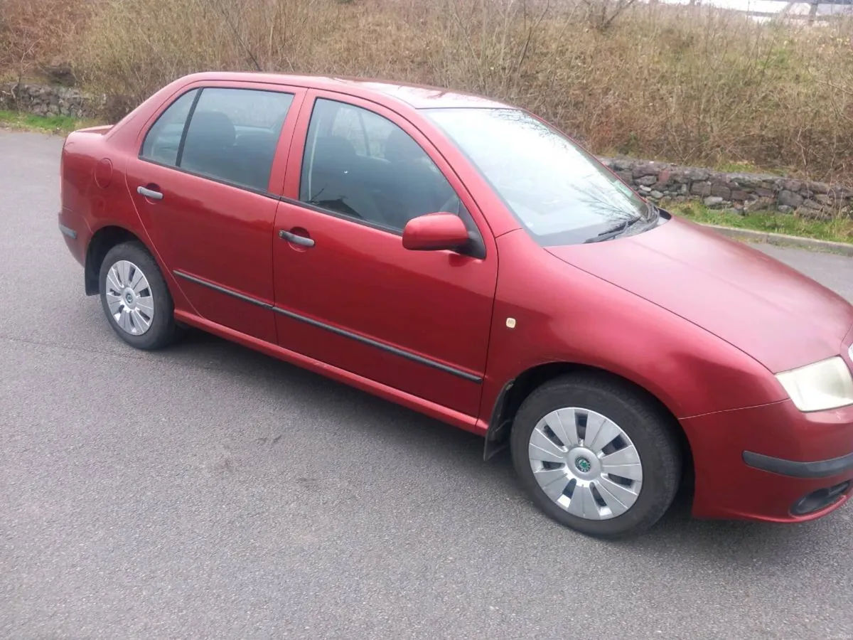 05.Skoda.fabia.1.2pet.130km.nct.8/26.tax.5/26.850e - Image 4