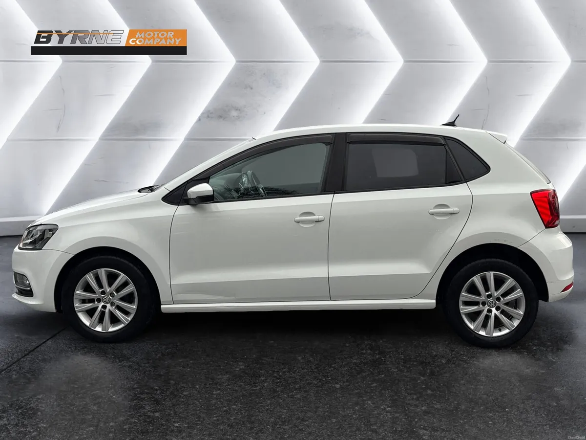 VOLKSWAGEN POLO 1.2 TSI AUTO 2016 - Image 2