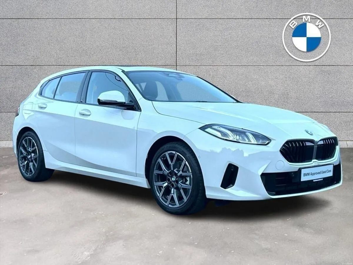 BMW 1-Series 120 Sport - Image 1