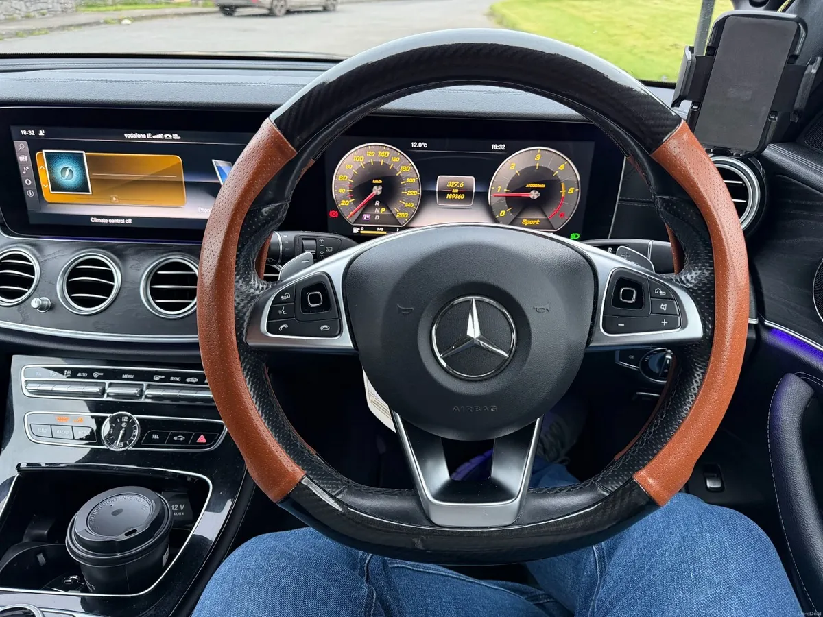 Mercedes-Benz E-Class 2017 - Image 4