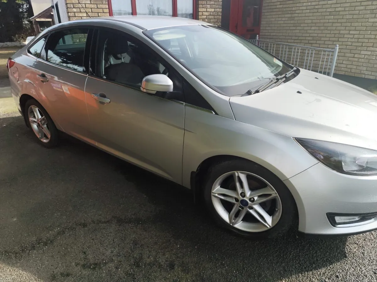 Ford Focus Titanium 2017 1.5 ltr diesel - Image 4