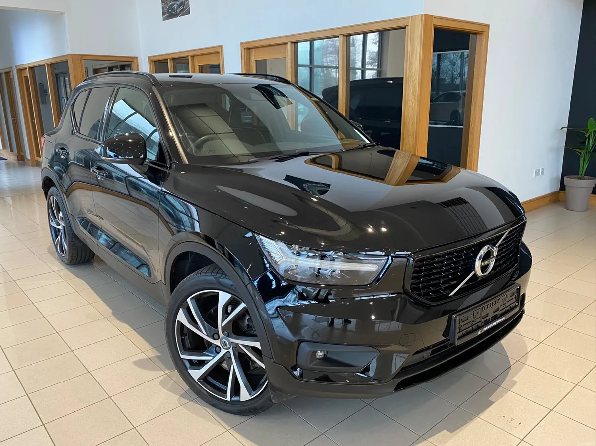 Volvo XC40 2021 R-DESIGN T4 RECHARGE AUTO - Image 1