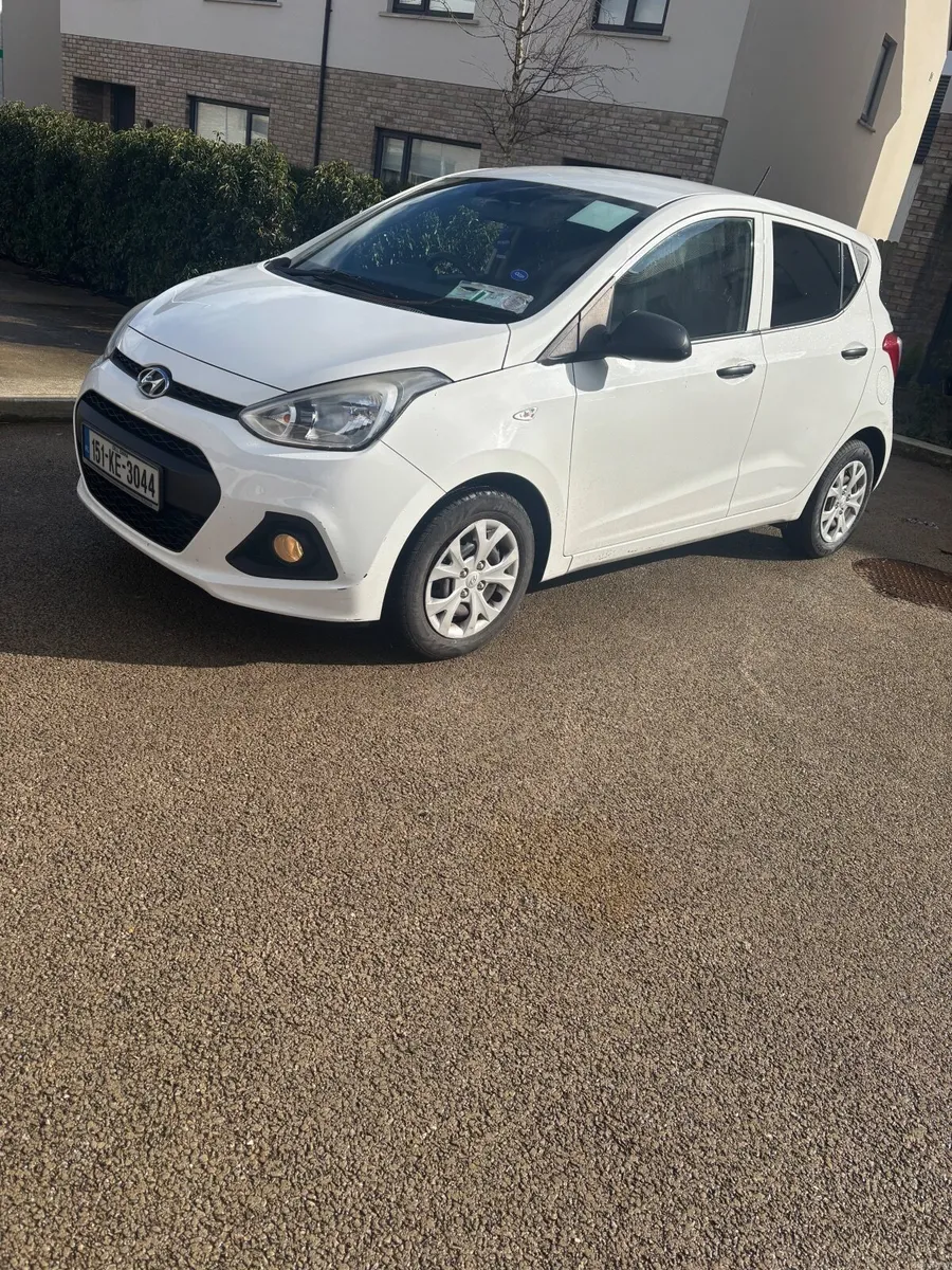 Hyundai i10 2015 New NCT 23/03/27 Tax 03/36 - Image 1
