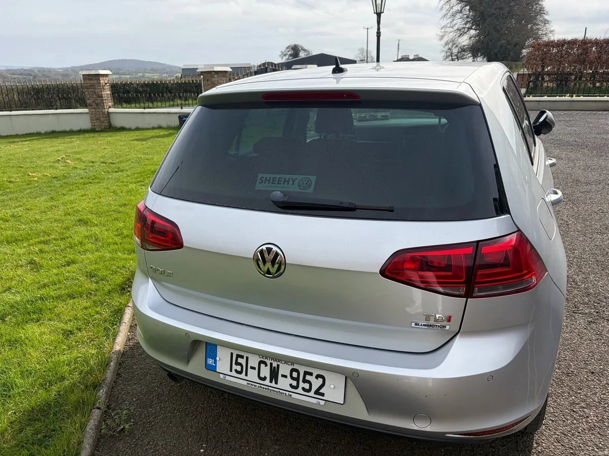 Volkswagen Golf 1.6 TDI Highline 5Dr 110HP - Image 2