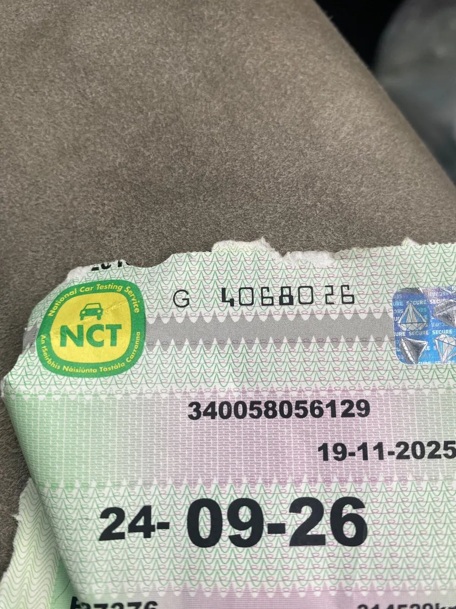 Volkswagen Passat 2015 - Image 4