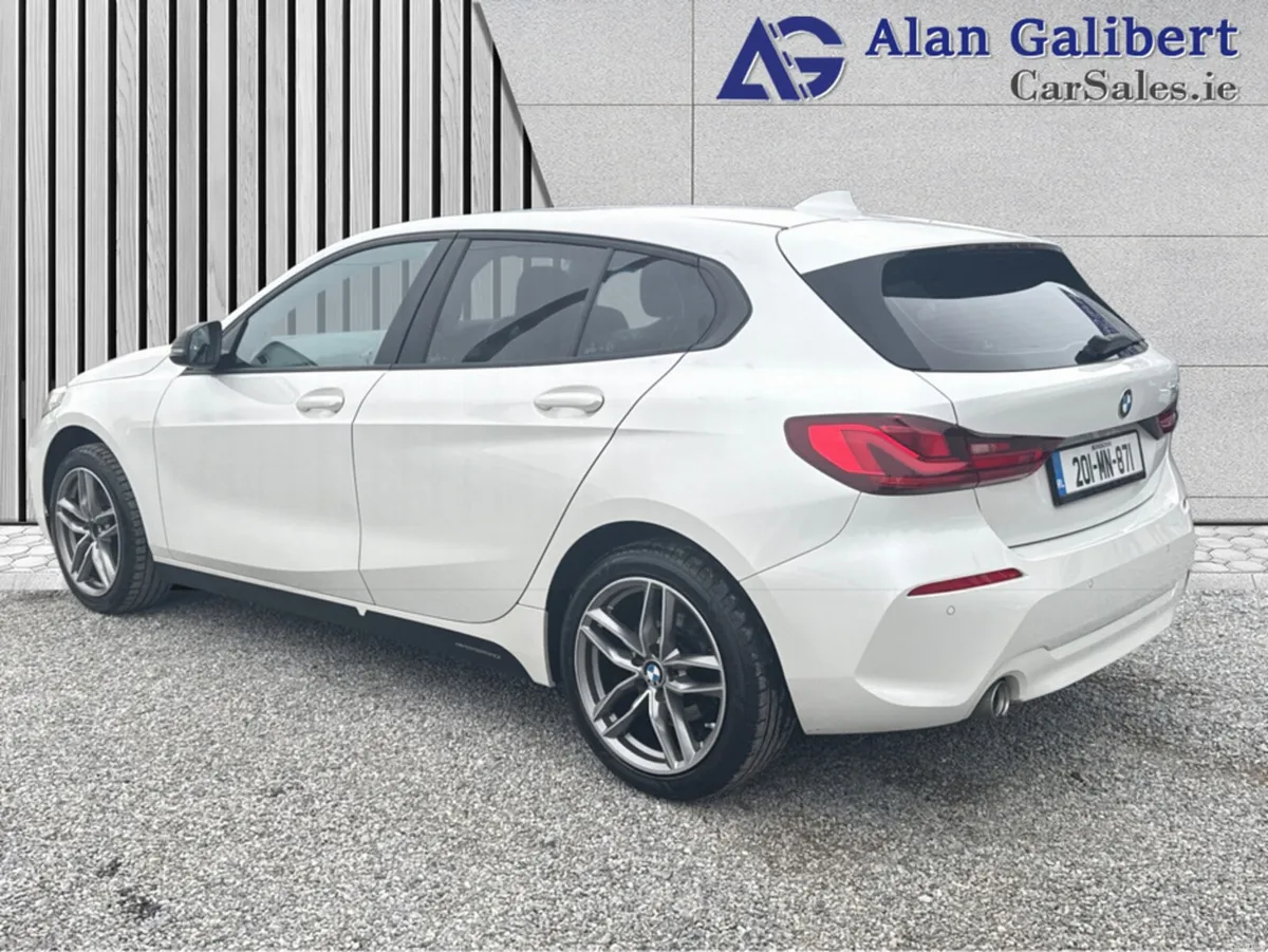 BMW 1-Series F40 D SE 5DR - Image 2