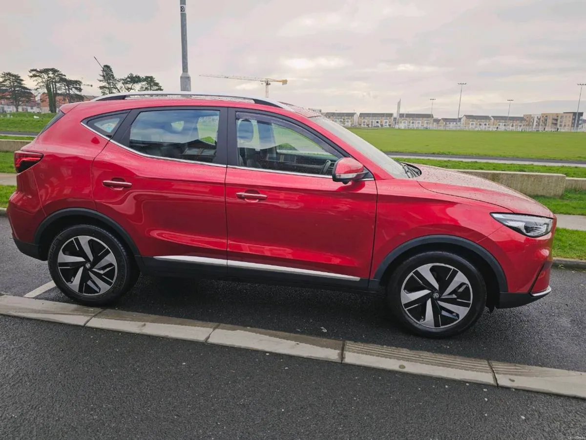 MG ZS EV LR - EXCLUSIVE-72.6KWH LONG RANGE - Image 2