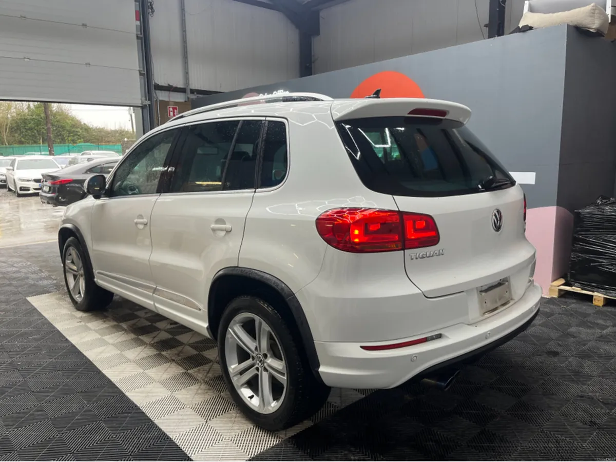 Volkswagen Tiguan 2014 VOLKSWAGE TIGUAN TSI B MOTI - Image 4