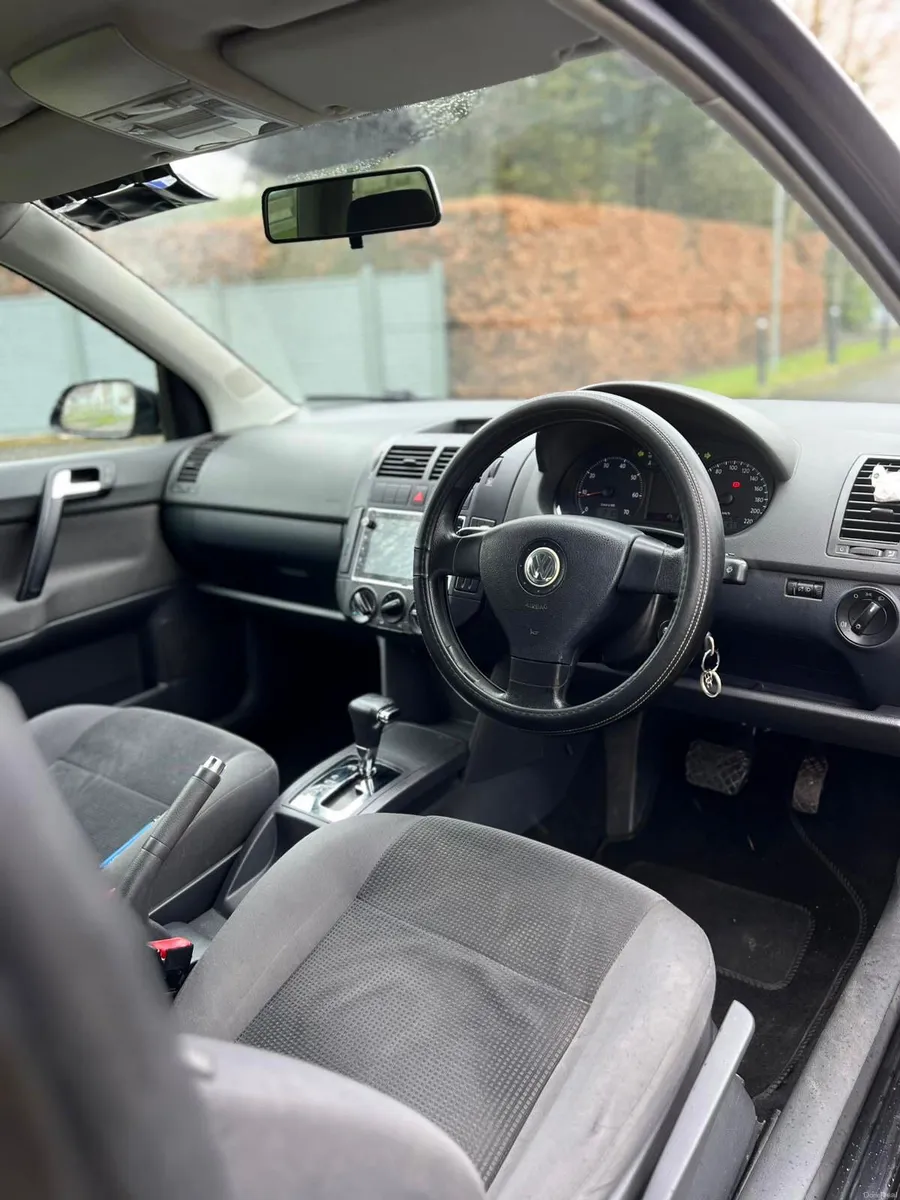 Volkswagen Polo 2009 1.4 Petrol Automatic nct 2/27 - Image 4