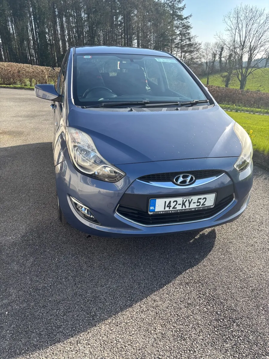 Hyundai IX20 Deluxe 4DR - Image 1