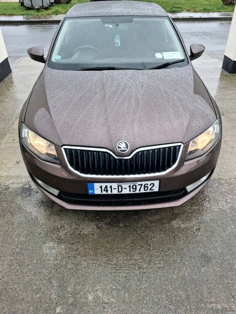 141 SKODA OCTAVIA AMBITION 1.6 TDI 105HP DSG - Image 1
