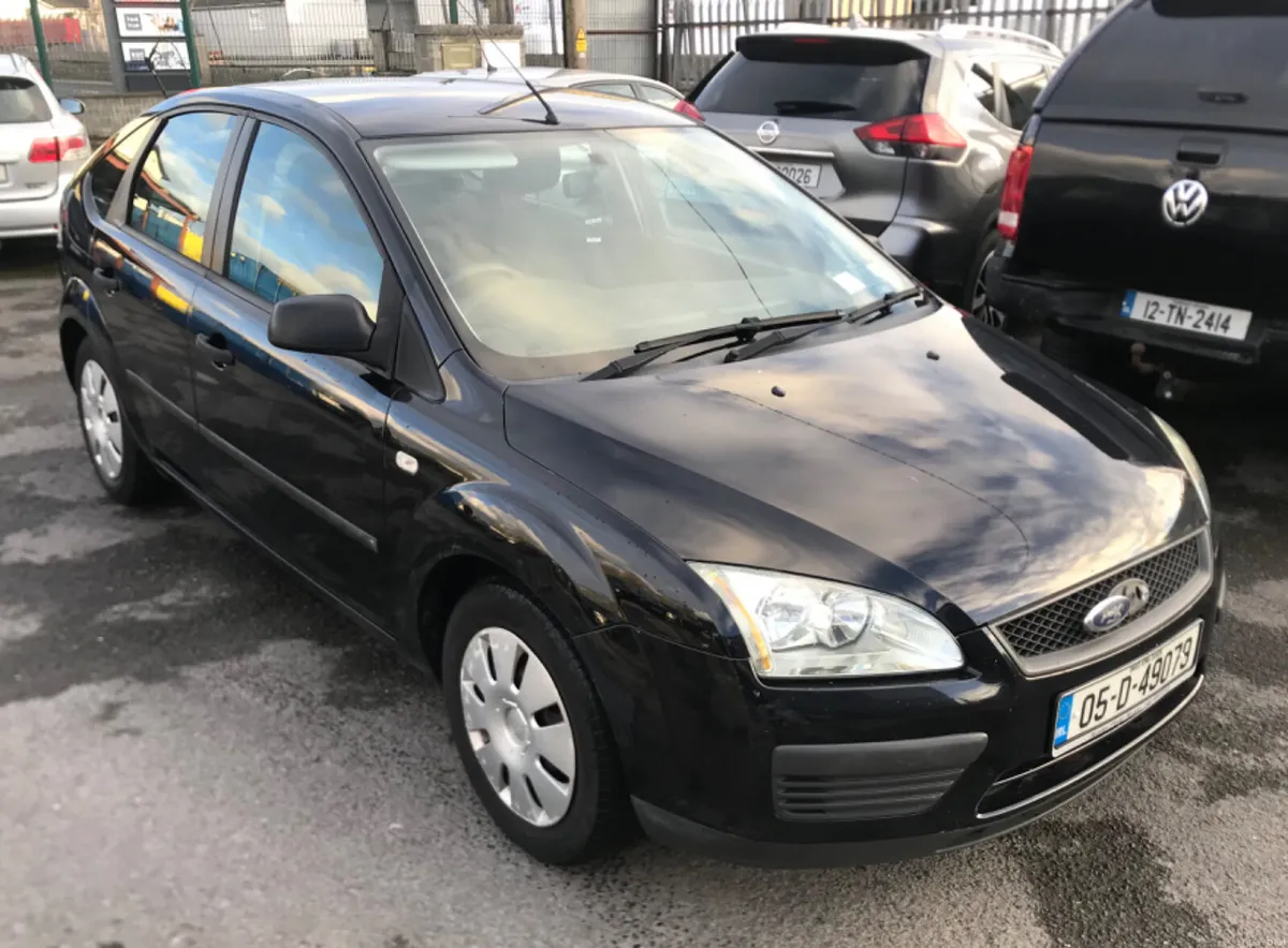 Ford Focus Zetec 1.4 Petrol New Test - Image 4