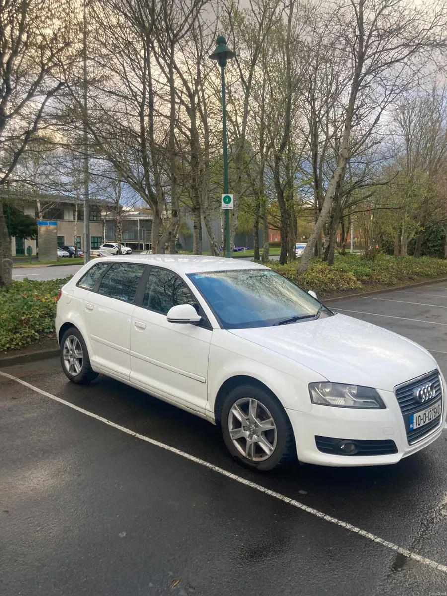 Audi A3 2010 - Image 2