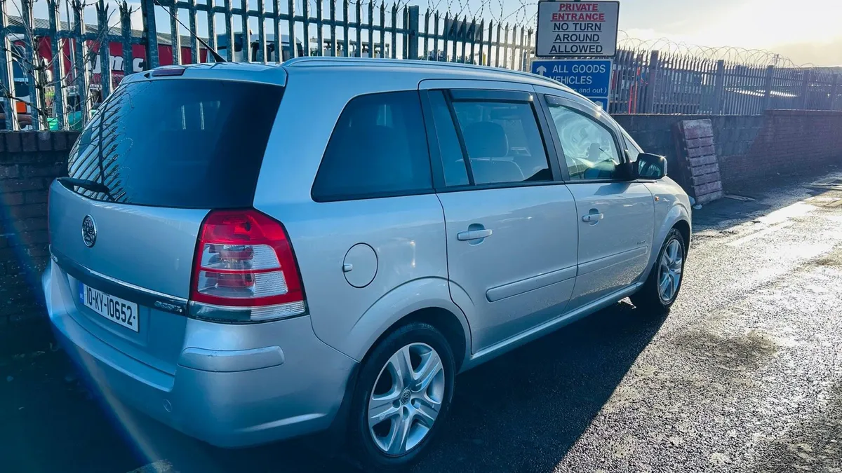 VAUXHALL ZAFIRA 1.7 CDTI - Image 3