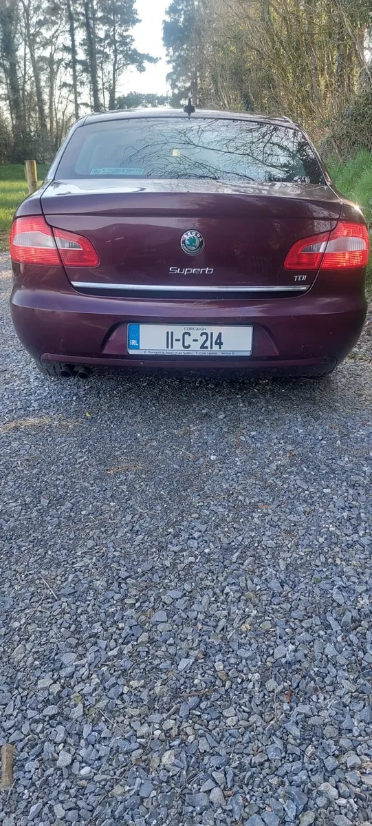 Skoda Superb - Image 4