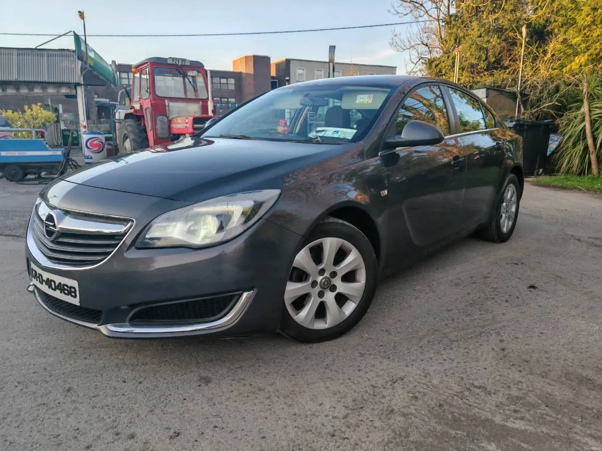 2017 opel insignia - Image 2