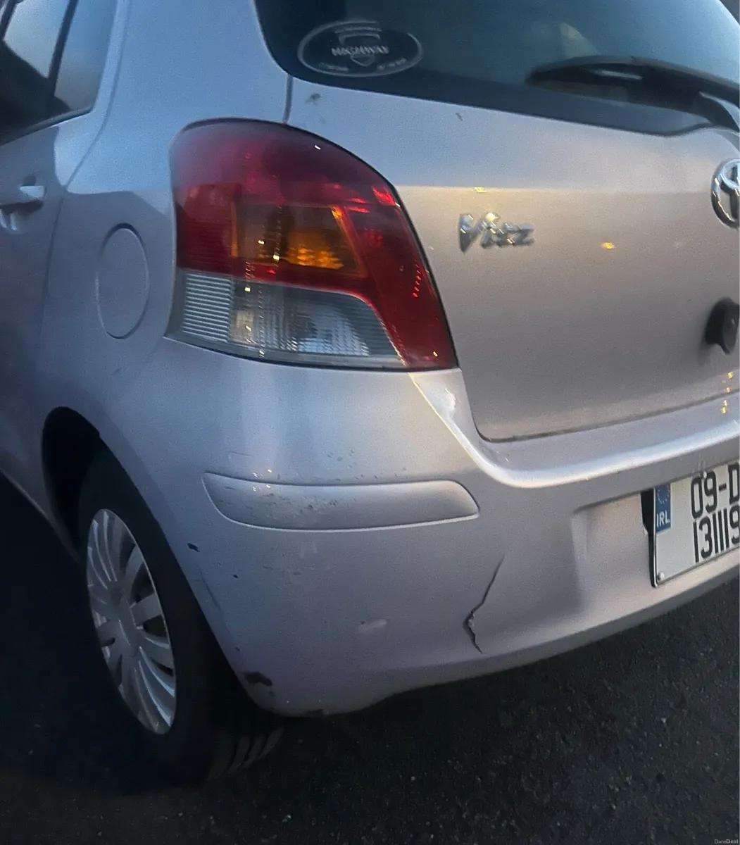 Toyota Vitz Automatic 2009 - Image 4