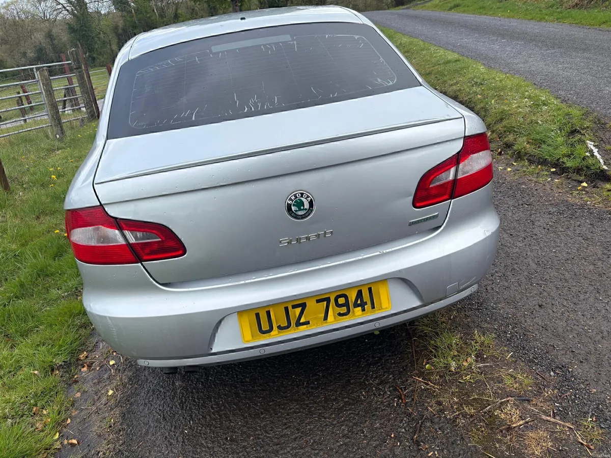 ‘12 Skoda Superb S Greenline Li - Image 4