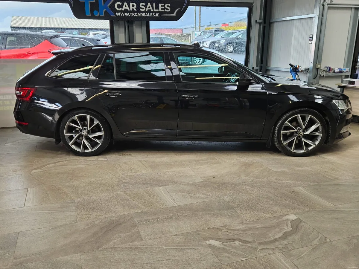 19 SKODA SUPERB SPORTLINE EDITION PAN ROOF - Image 4