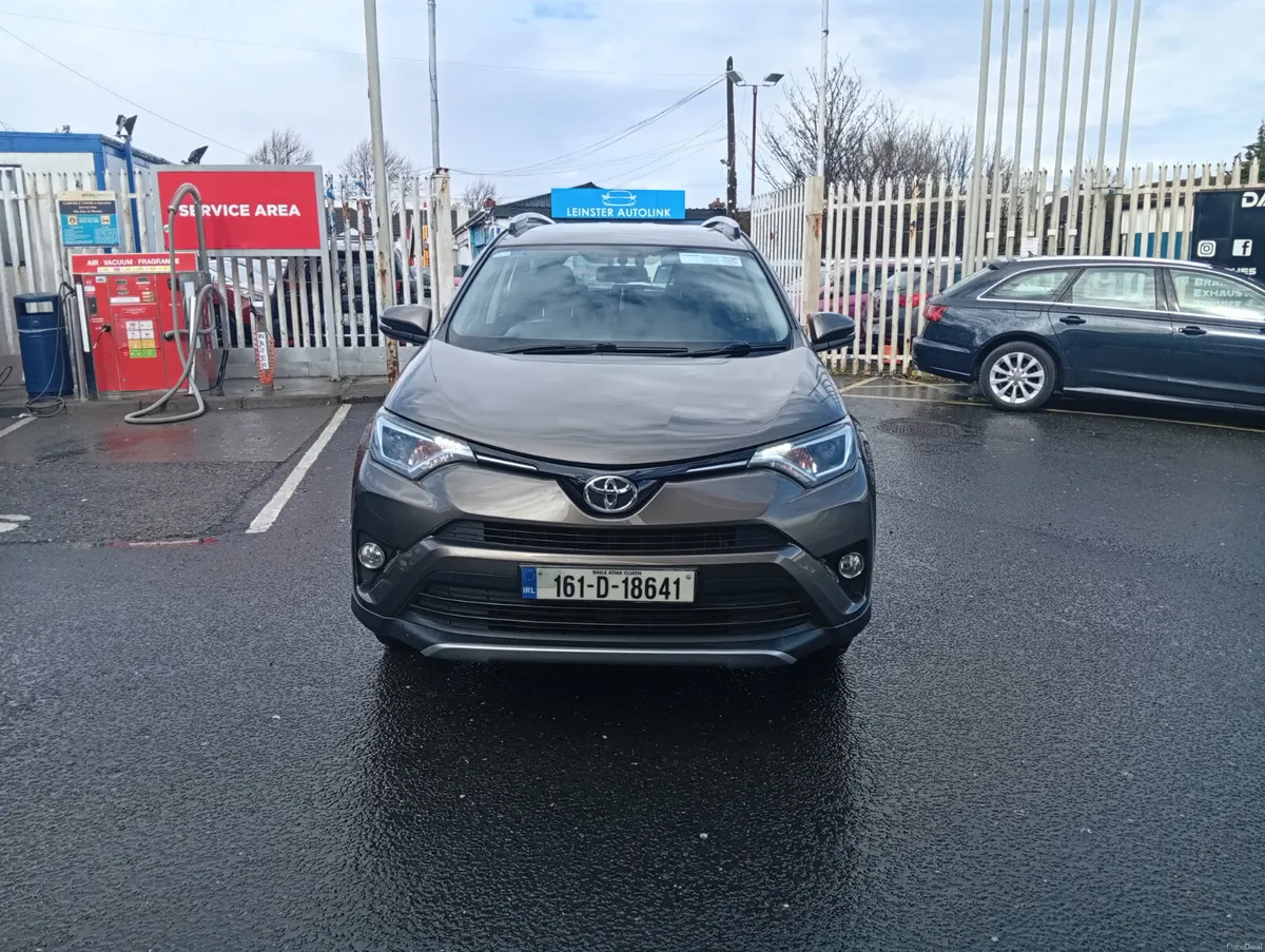 Toyota RAV4 2016 luna - Image 2