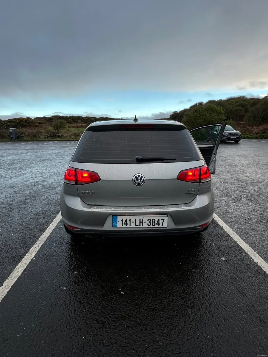 Volkswagen Golf 2014 - Image 4
