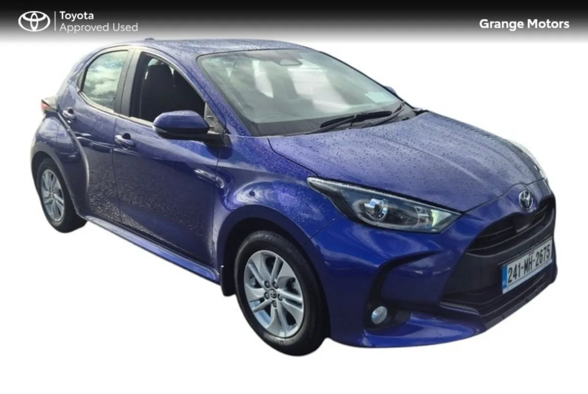 Toyota Yaris HYBRID 1.5 LUNA 5DR - Image 1