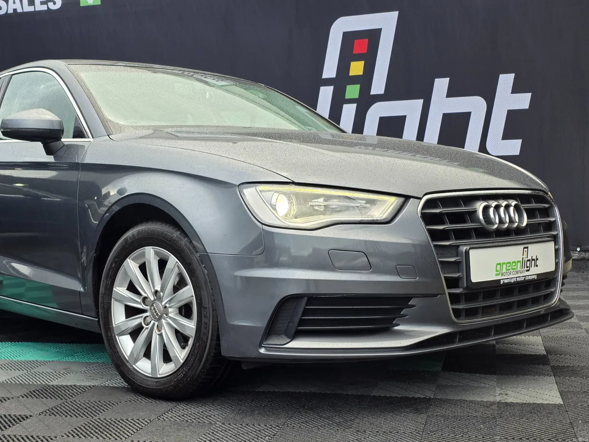 2016 Audi A3 1.4tfsi Automatic S-Tronic. - Image 2